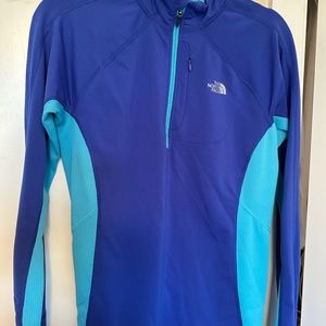 North face half zip up